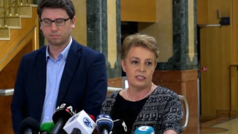 ​Gërvalla: Nuk ka asnjë arsye për ta vazhduar bllokadën, absurdë propozimi i LDK-së për qeveri tranzicionale