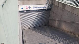 Metro Lozana përsëri në një ndalesë midis Ouchy dhe Bessières