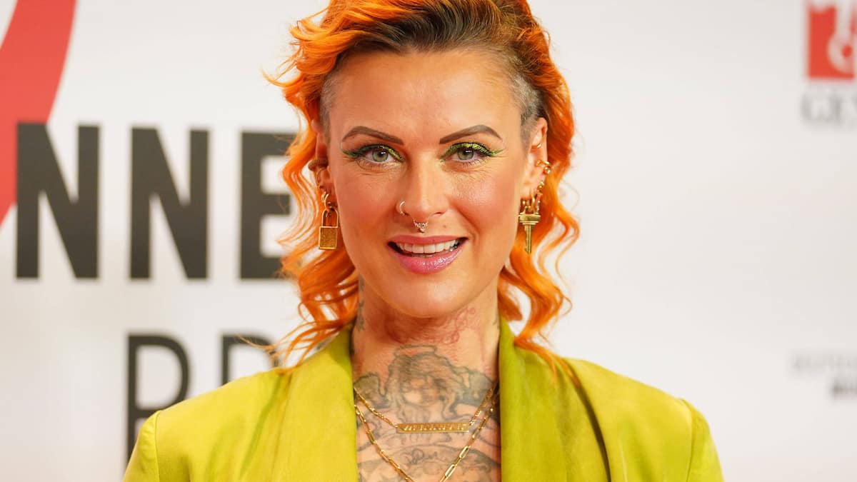 Biseda për librin e saj: Jennifer ka shkarkuar nga “NDR Talk Show”