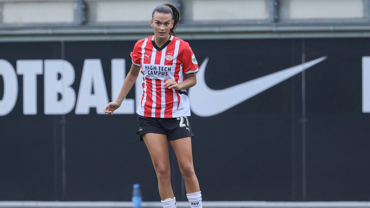 Titulli Futsch: Riola Xhemaili humbet fitoren e Kupës me Eindhoven