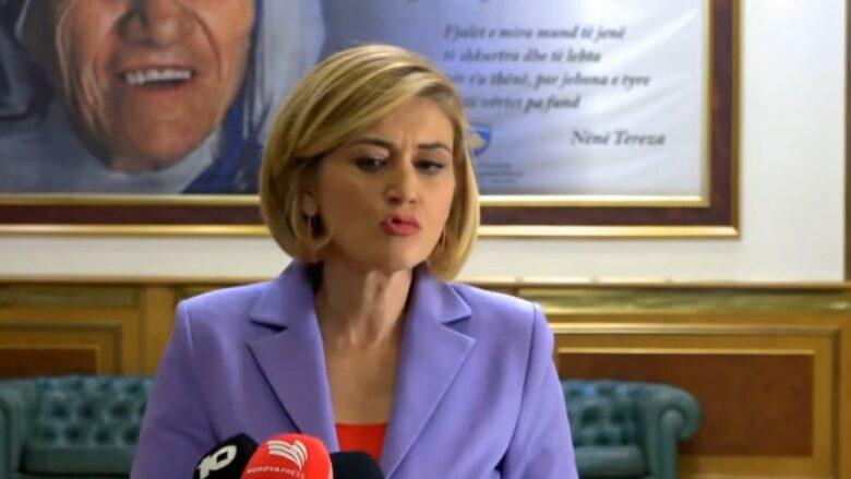 Kusari: Besoj se Kurti do t’i përgjigjet pozitivisht ftesës së Osmanit