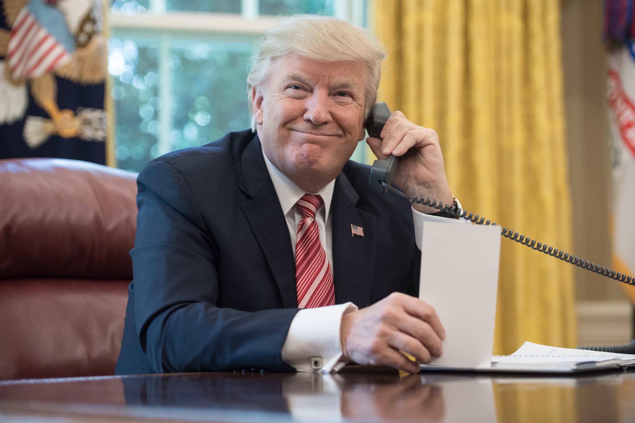 Udhëheqësit e katër vendeve biseduan me Trumpin para telefonatës së tij me Putinin