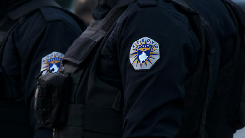Aksion policor në Njësinë e Patentë Shoferëve në Prishtinë