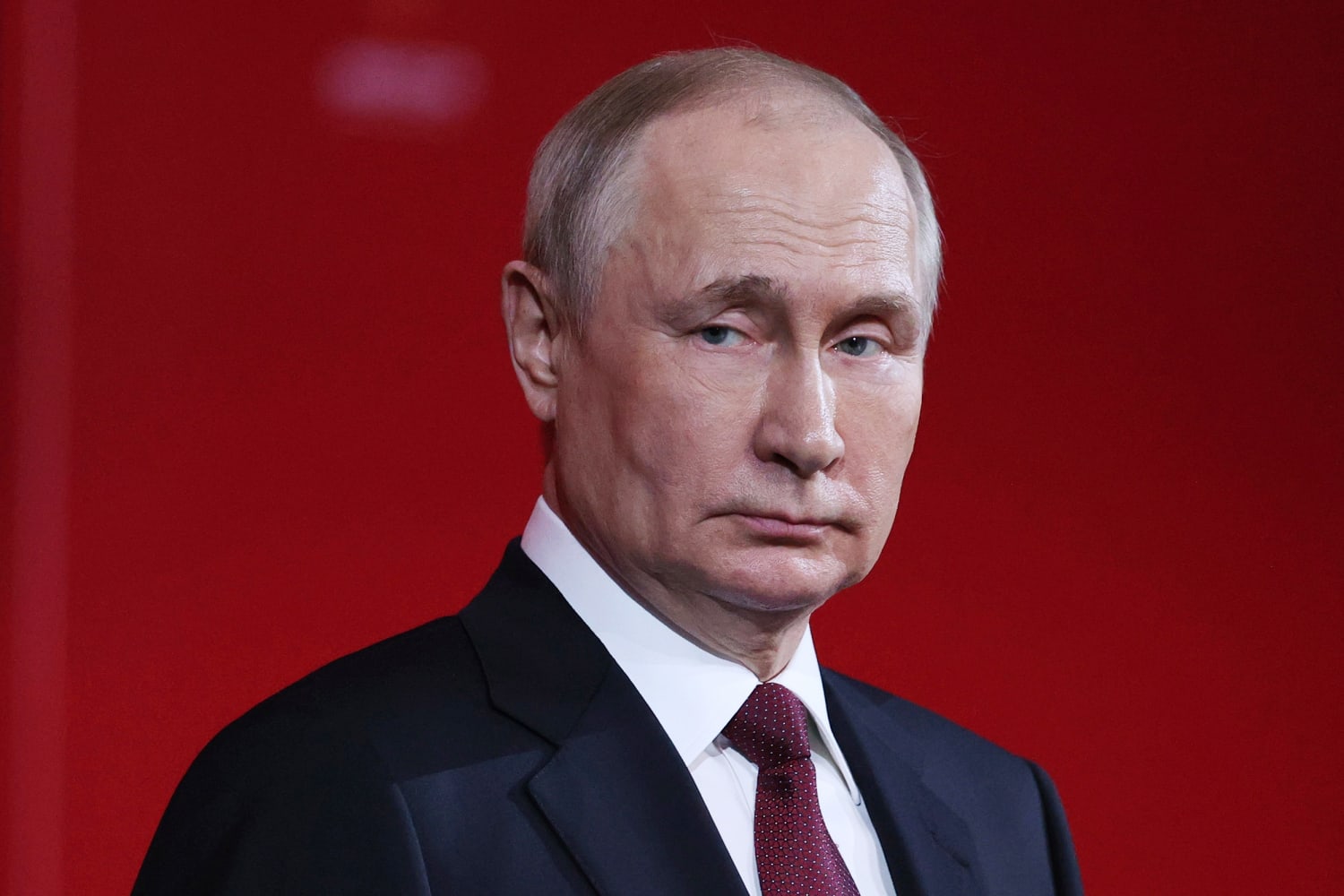 Putin: Telefonata me Trump e sinqertë dhe informuese, duhet t’i përcaktojmë mënyrat më efektive për ecje drejt paqes