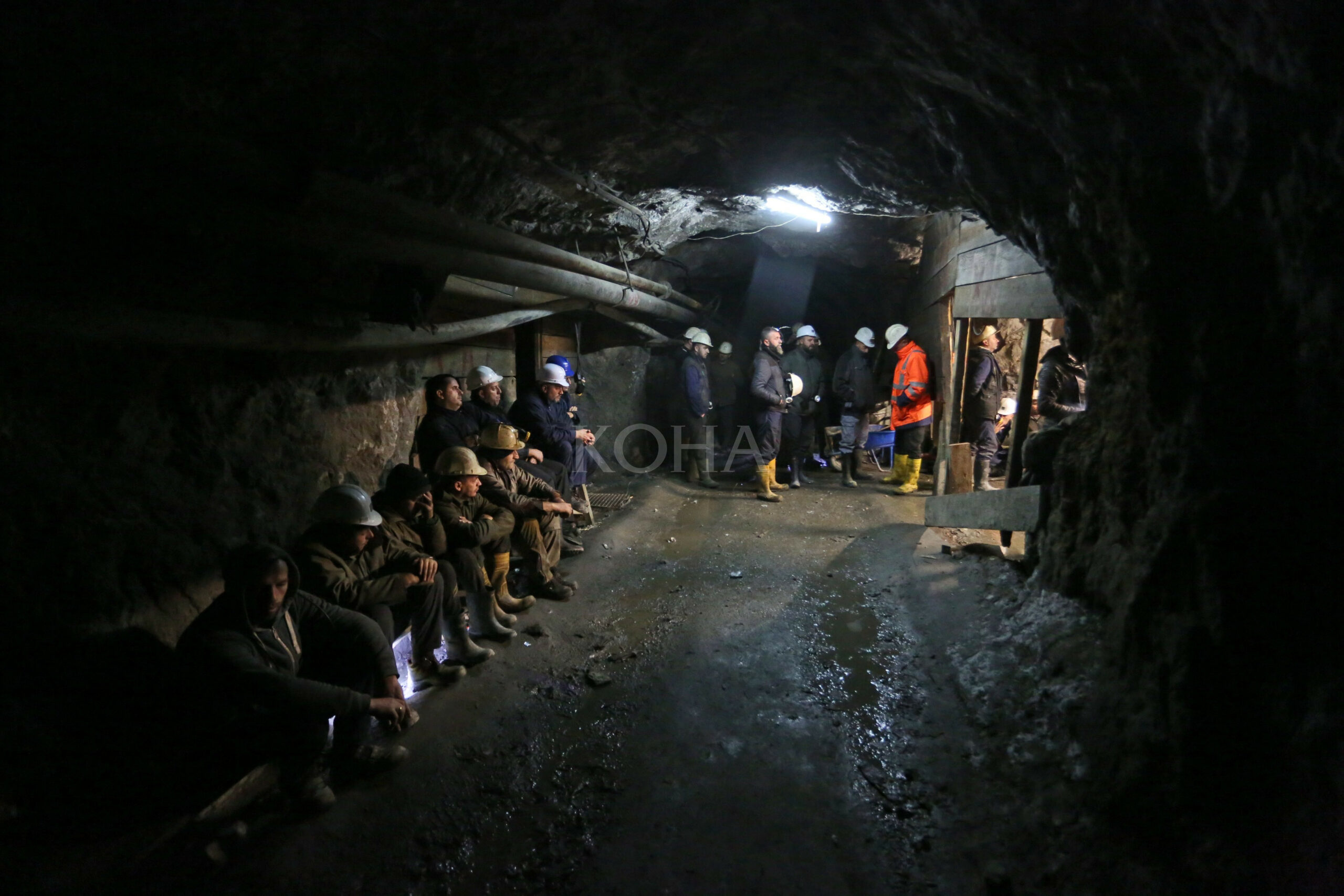 Minatorët e Kishnicës dhe Artanës në grevë