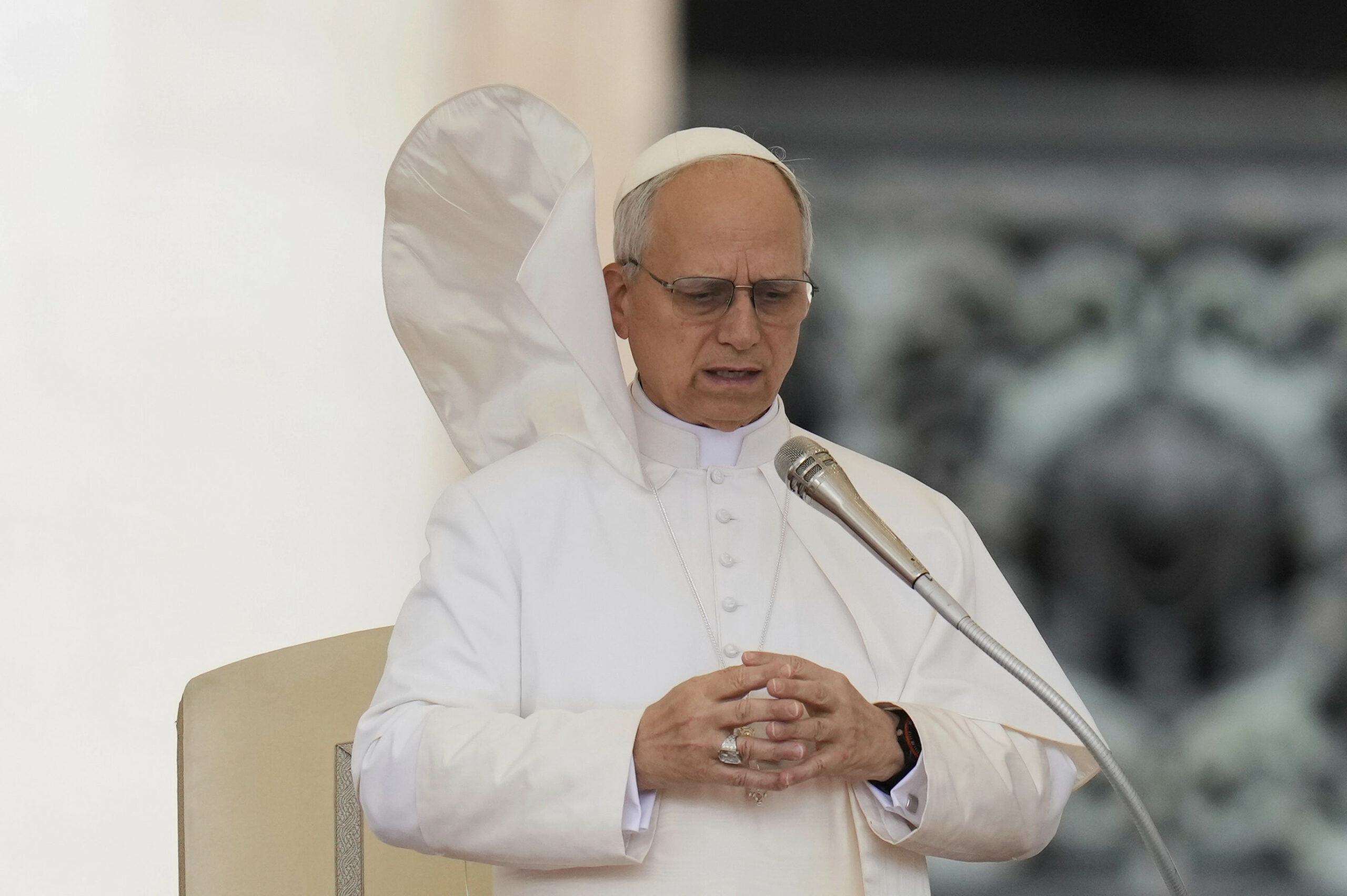 Papa Leoni bën thirrje për hyrjen e ndihmave të nevojshme në Gazë