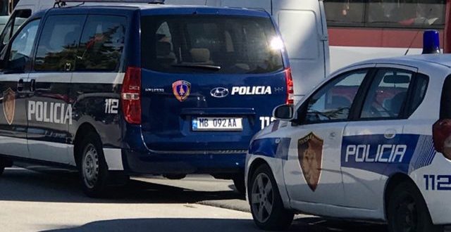 Rrjetet sociale, burim përndjekjeje dhe fyerjesh në Tiranë, policia procedon 5 persona