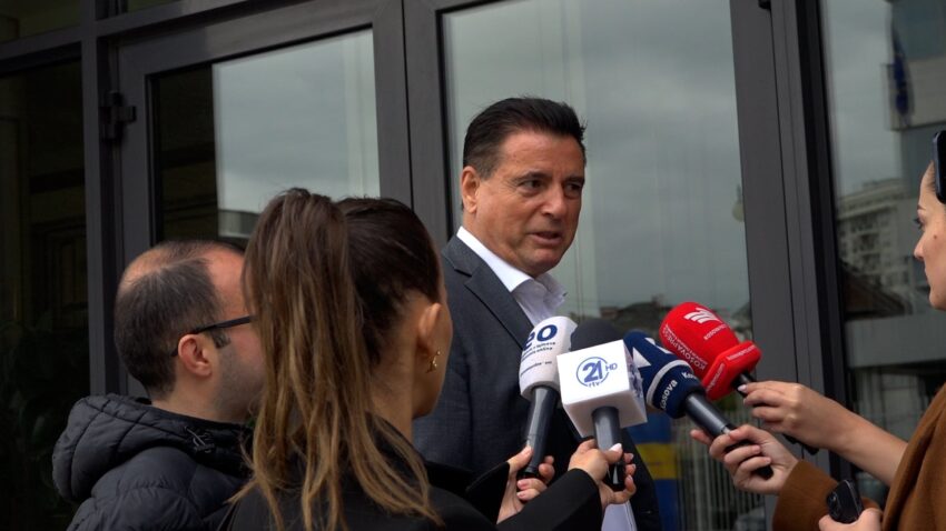 Bahtiri: Jemi të gatshëm të japim kontribut për zhbllokimin situatës, po bëjmë përpjekje