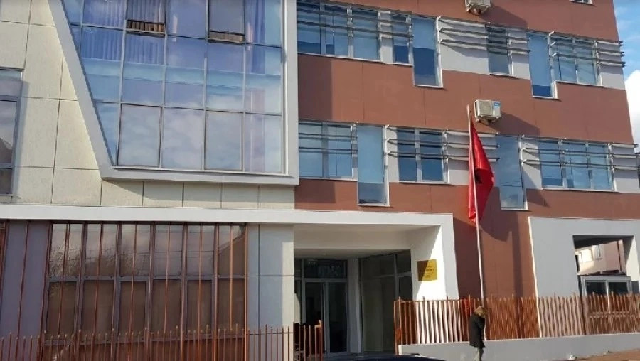 Helmimi i fëmijëve në kopshtin e Gramshit, prokuroria nis hetimet për çështjen