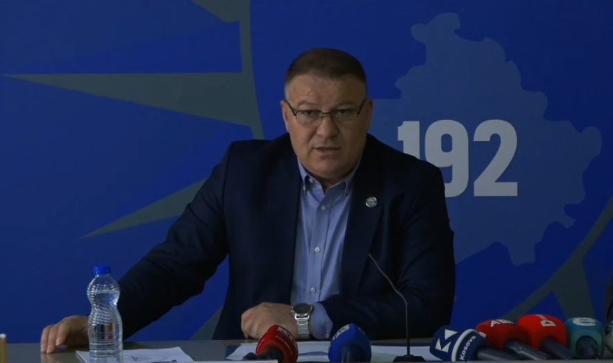 Incidenti në veri, drejtori i Policisë: Maturanti s’pati lëndime, “gjakosja” ishte ngjyrë, po i hetojmë veprimet e policëve tanë