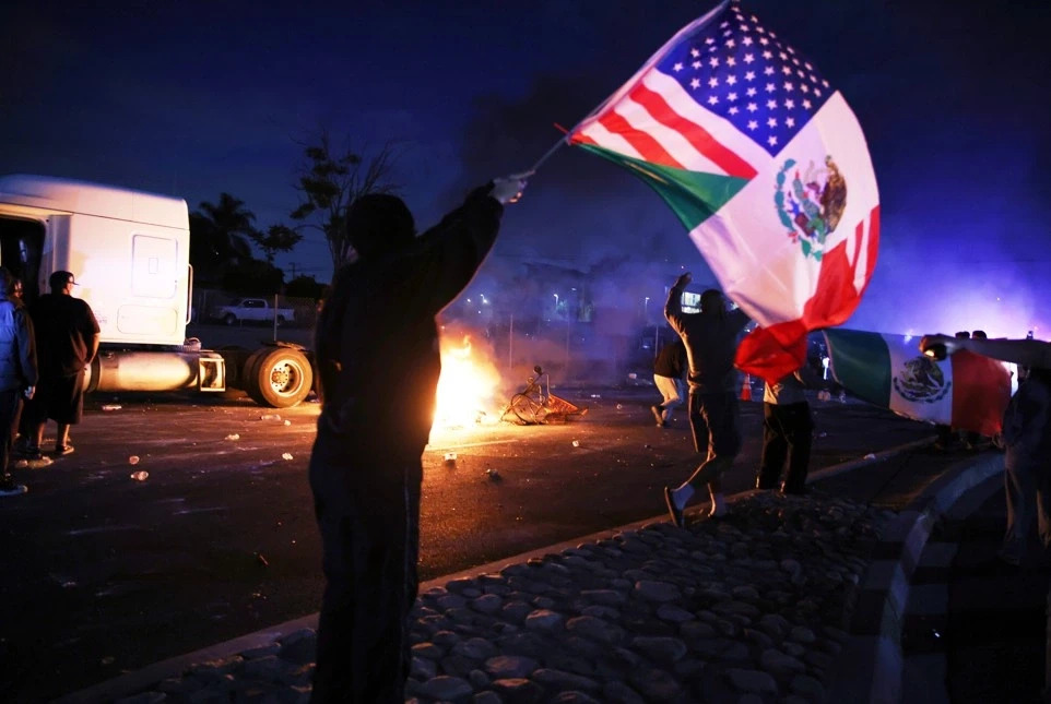 Trumpi dërgon Gardën Kombëtare në Los Angeles pas përleshjeve të dhunshme