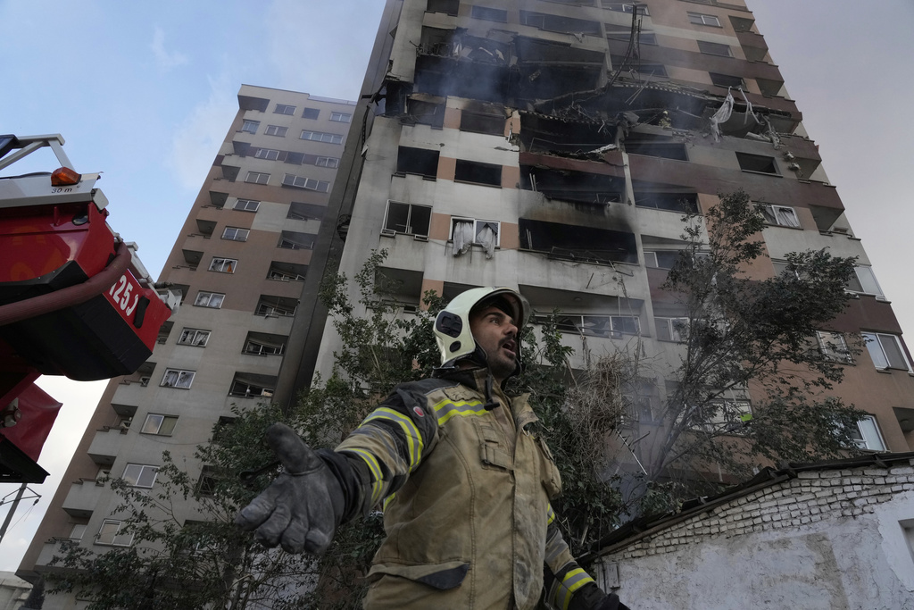 Izraeli thotë se 20 komandantë ushtarakë iranianë janë vrarë që nga fillimi i operacionit