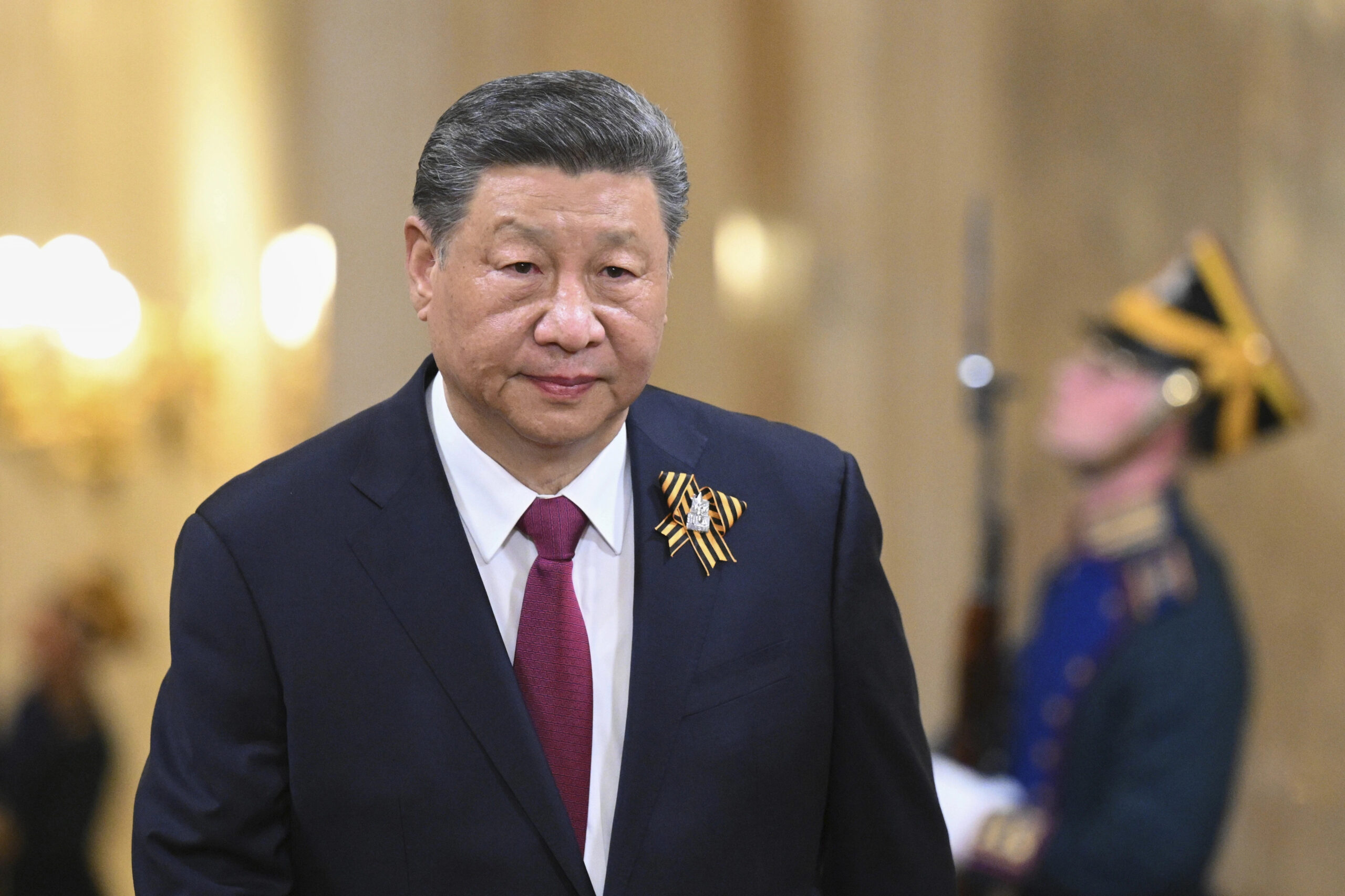 Xi Jinping “thellësisht i shqetësuar” nga konflikti Izrael-Iran