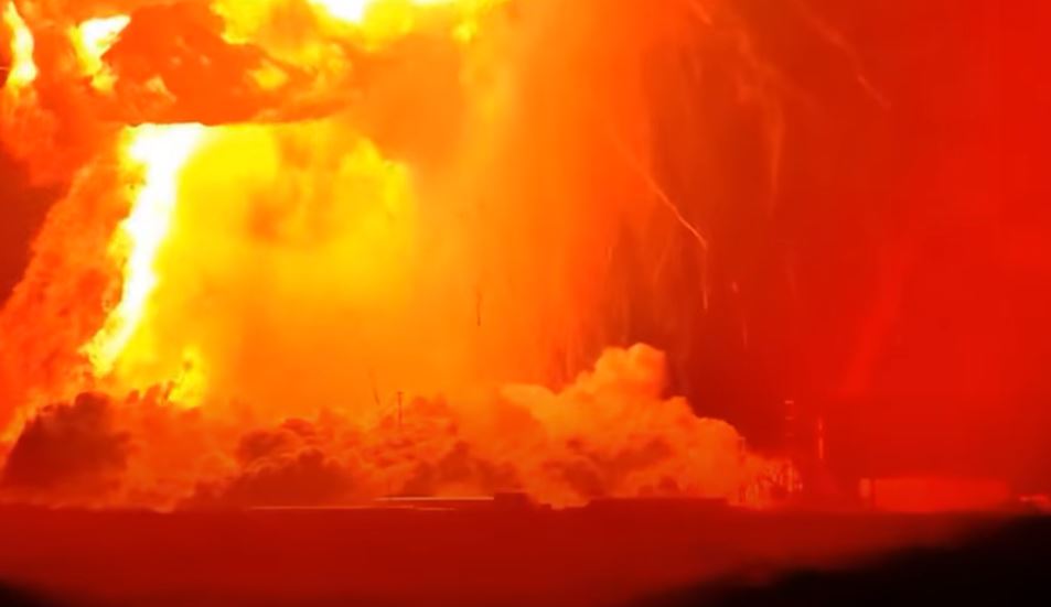 Momenti kur raketa SpaceX shpërthen gjatë testimit (VIDEO)