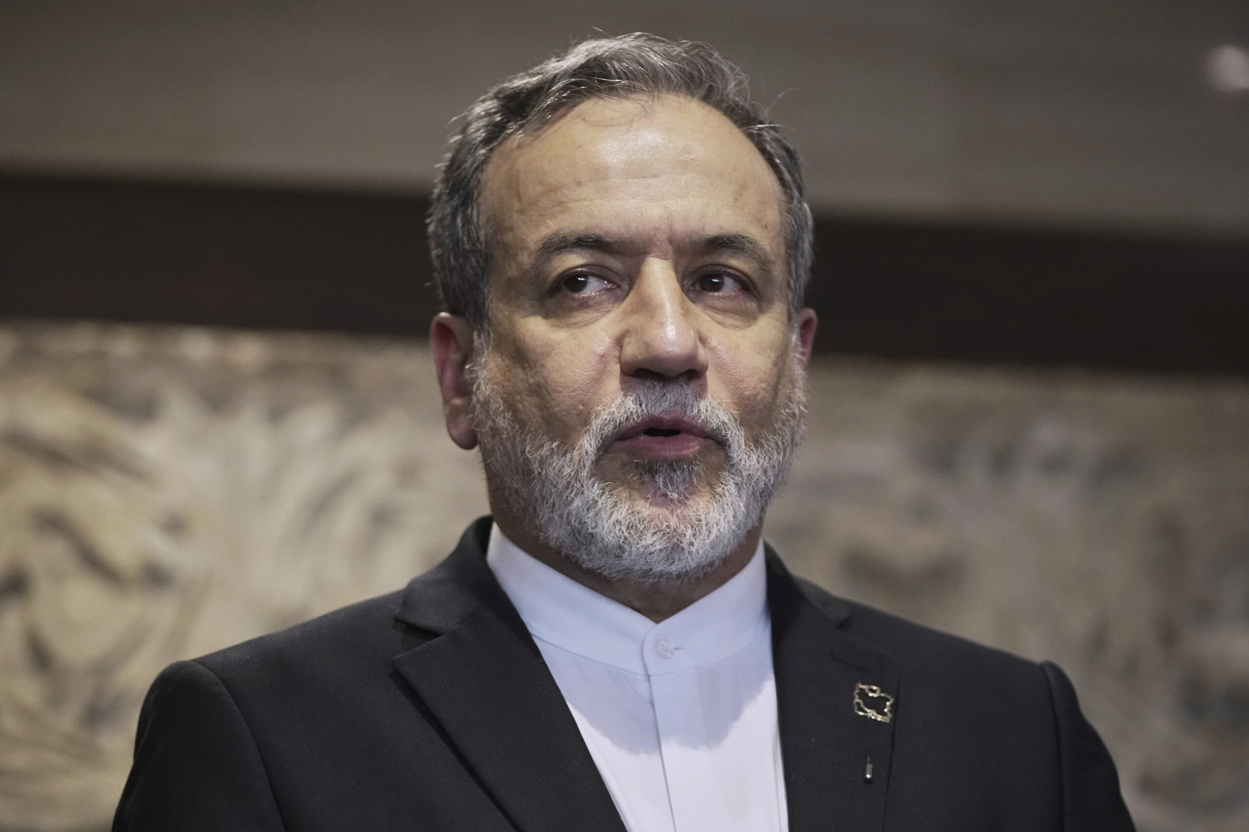Kryediplomati iranian përjashton mundësinë për bisedime me SHBA-në