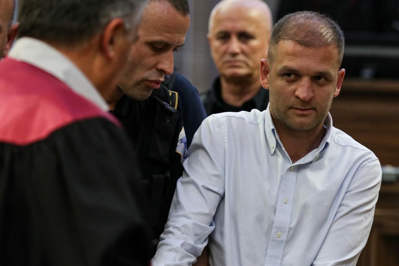 Ekzaminimi u kërkua nga avokatja, Naim Murseli do t’i kalojë në Klinikë të Psikiatrisë disa javë