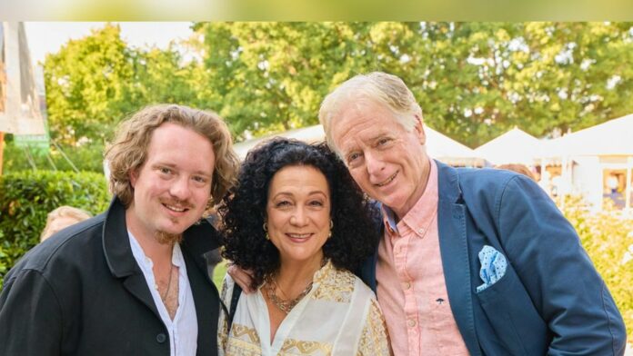 1750419508_news_image_image.gala_.de24401302tuLv3w1440r1.777820barbarawussowzeigtsichmitihremsohn11spotonarticle1102527.jpg.jpeg