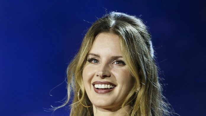 1750491463_news_image_image.gala_.de24401778tvGv3w1440r1.777821saengerinfeiert40geburtstag11spotonarticle1101632.jpg.jpeg