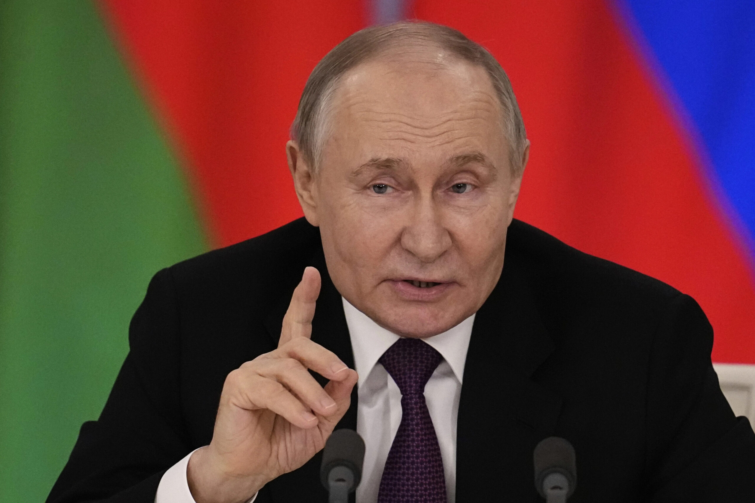 Rusia dënon sulmin e SHBA-së mbi objektet bërthamore të Iranit