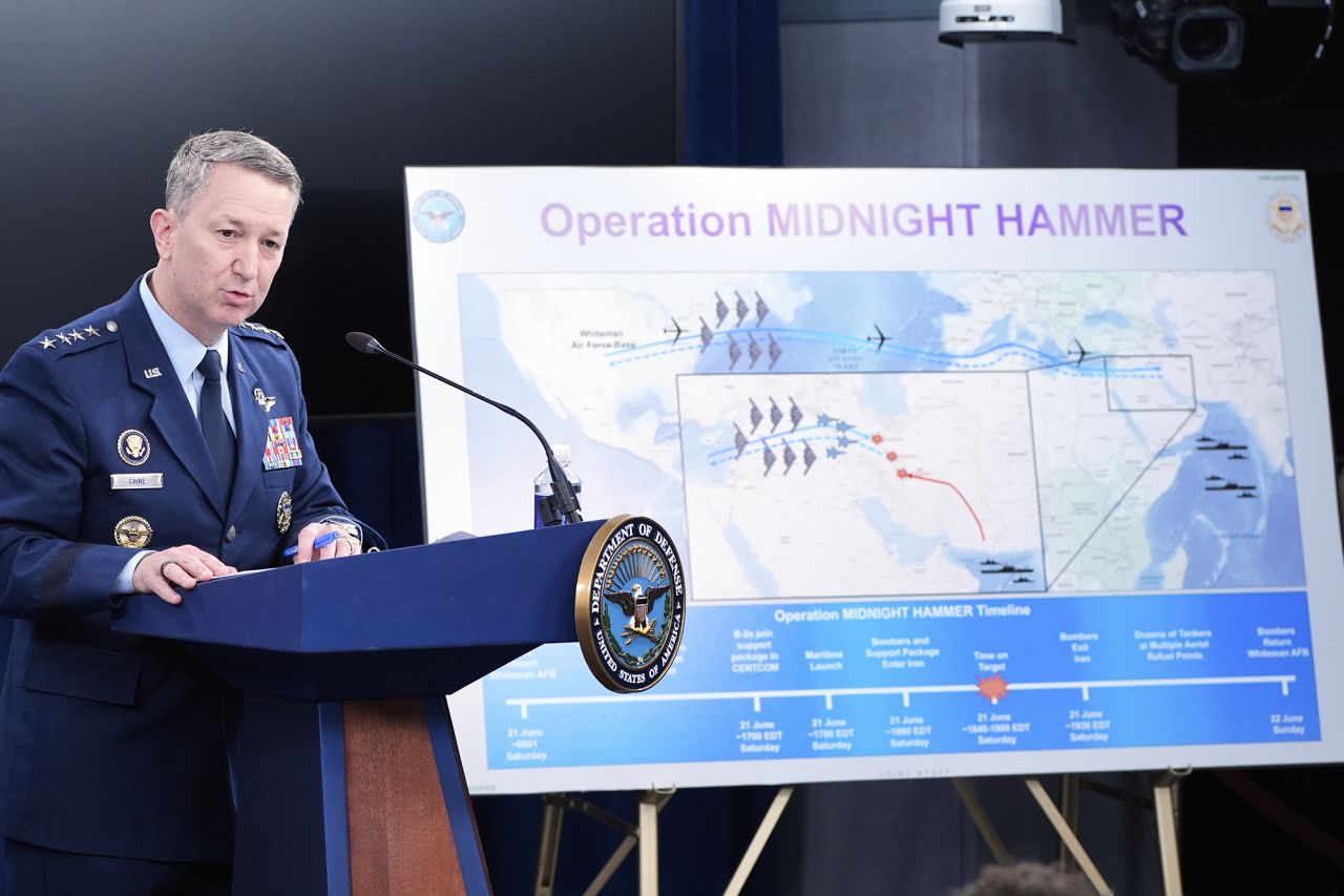 Udhëheqësi i shefave të shtabit të Ushtrisë Amerikane: Dislokuam bombardues mbi Paqësor për ta mashtruar Iranin
