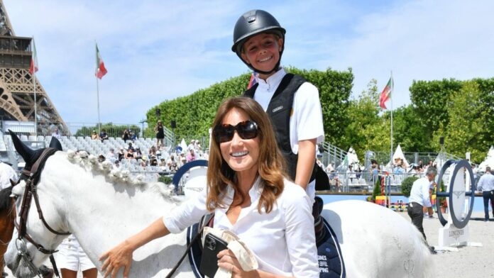 1750680080_news_image_image.gala_.de24402886tc0v3w1440r1.7778giuliasarkozycarlabruni.jpg.jpeg