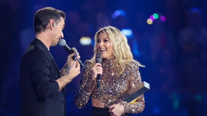 1750680083_news_image_image.gala_.de24402918tmYv4w1440r1.7778floriansilbereisenhelenefischer.jpg.jpeg