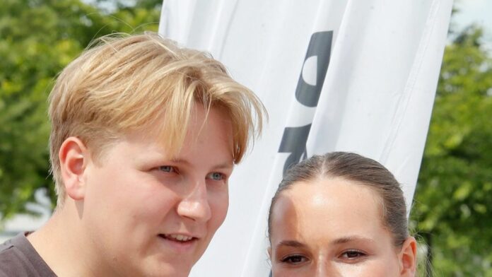 1750690957_news_image_image.gala_.de24403138tXTv3w1440r1.777823royalgeschwisterlegensoloauftritthin11spotonarticle1102846.jpg.jpeg