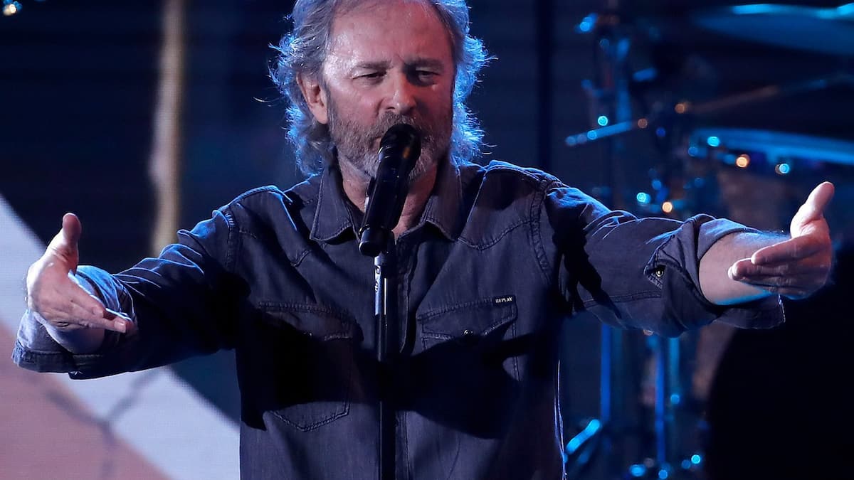 Surprizë! Wolfgang Petry Rocks DFB Kampi i Grave
