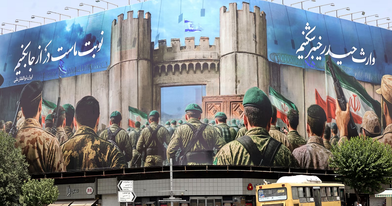 Armëpushimi po zbatohet teksa i dërguari i Trumpit thotë se bisedimet për paqe me Iranin janë “premtuese”