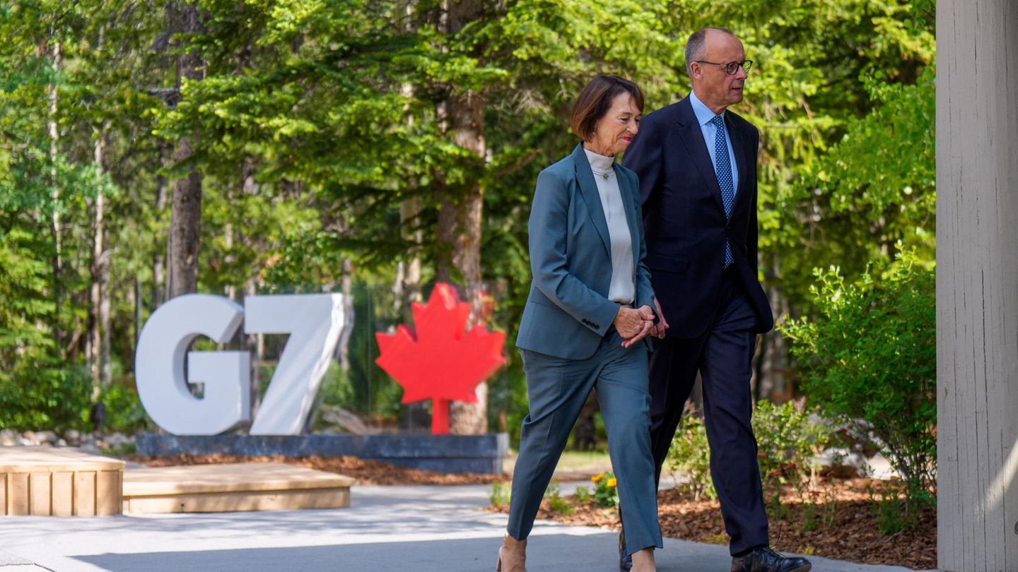 Friedrich Merz: Gruaja Charlotte është çuditërisht e humbur në anën e tij – për këtë arsye