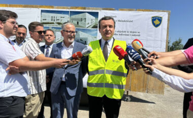 Abdixhiku i kundërpërgjgijet Kurtit për zgjatje mandati: Njerëz që flasin gjëra pa fije inteligjence