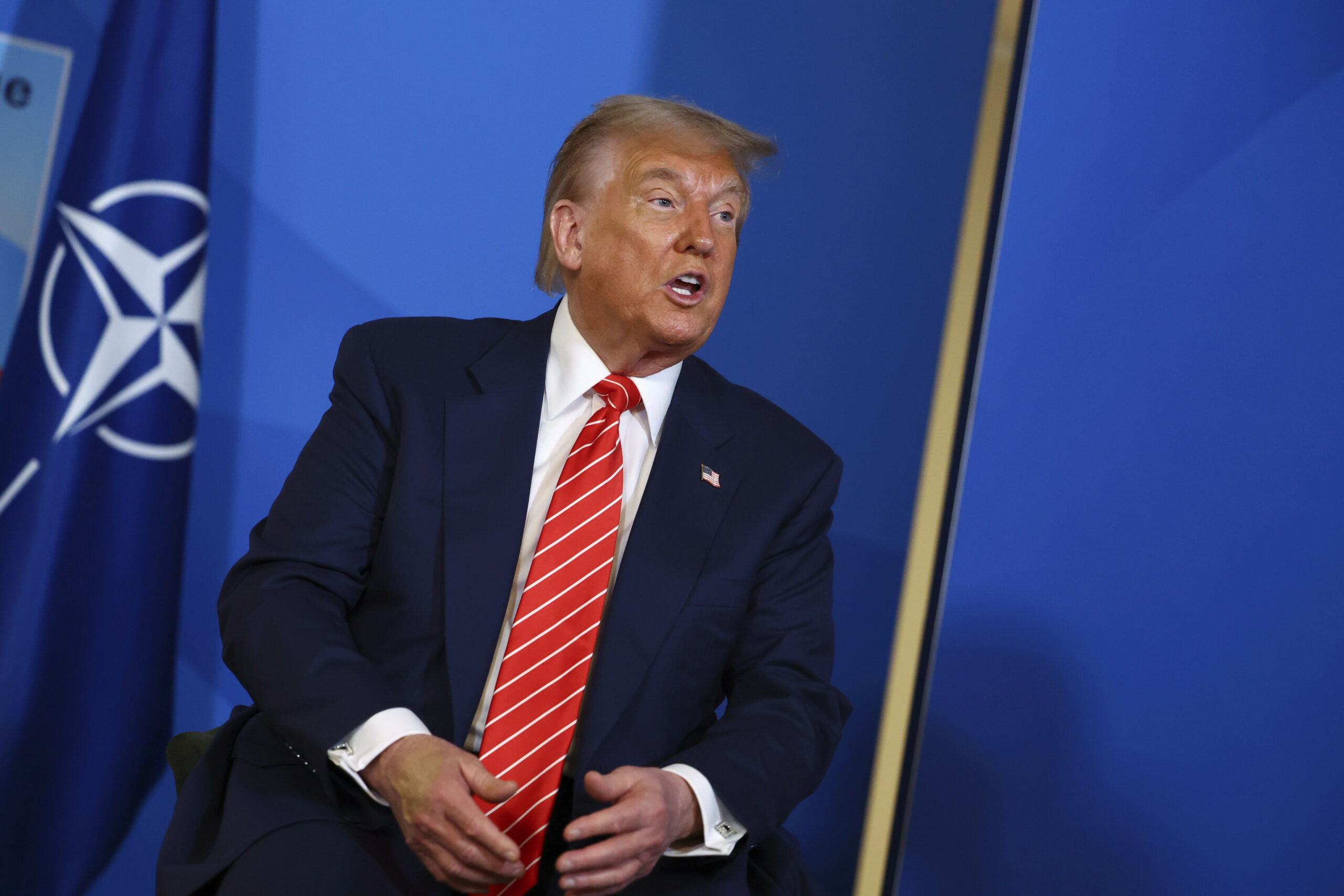 Trumpi e quan “fantastik” samitin e NATO-s pasi anëtarët miratuan kërkesën e tij
