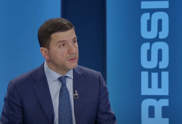 “Krejt Prishtina e dinë që Urani ka me qenë”, Memli Krasniqi jep detaje për kandidatët për komuna: Agim Aliu, Shaqir Totaj, në Mitrovicë Arian Tahiri…