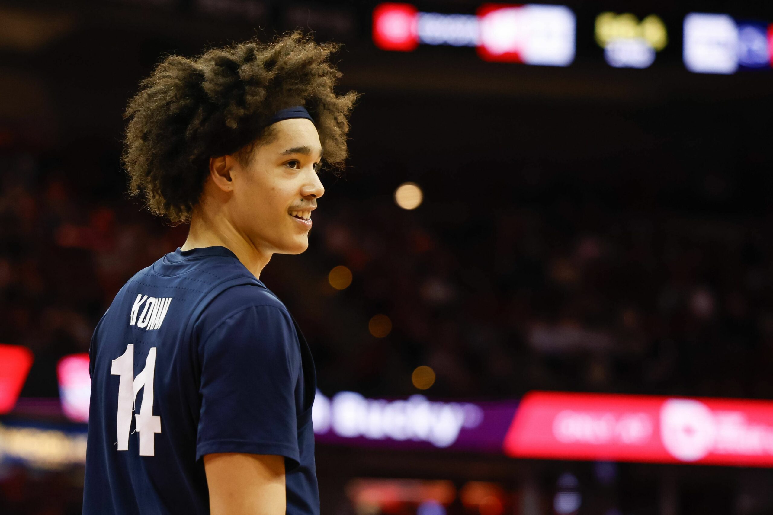 Niederhauser hartuar në draft, një Zviceran i 4 -të në NBA