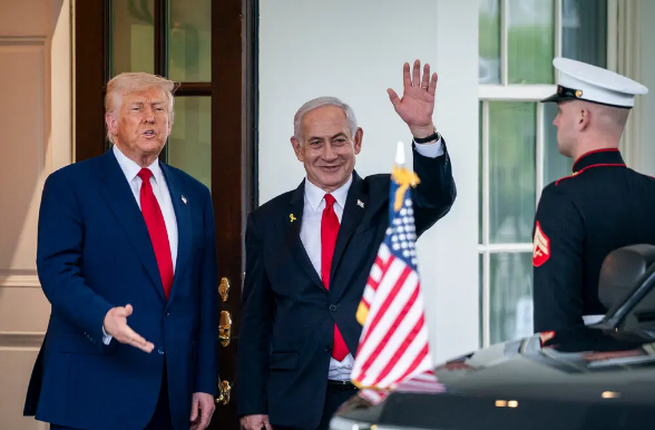 “SHBA do ta shpëtojë Bibi-n”: Trump i kërkon Izraelit të anulojë gjyqin ndaj Netanyahut, e quan hero