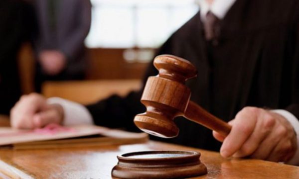 30 ditë paraburgim tre personave për vjedhje të rëndë në tentativë në Mitrovicë të Veriut, njërit arrest shtëpiak