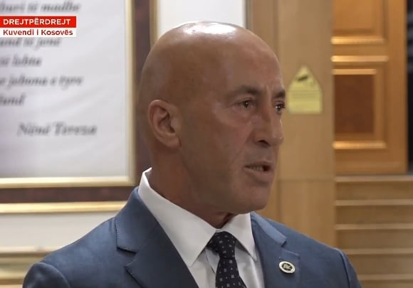 Haradinaj tregon ‘‘dy të gjeturat kryesore’’ të aktgjykimit të Kushtetueses lidhur me situatën në Kuvend