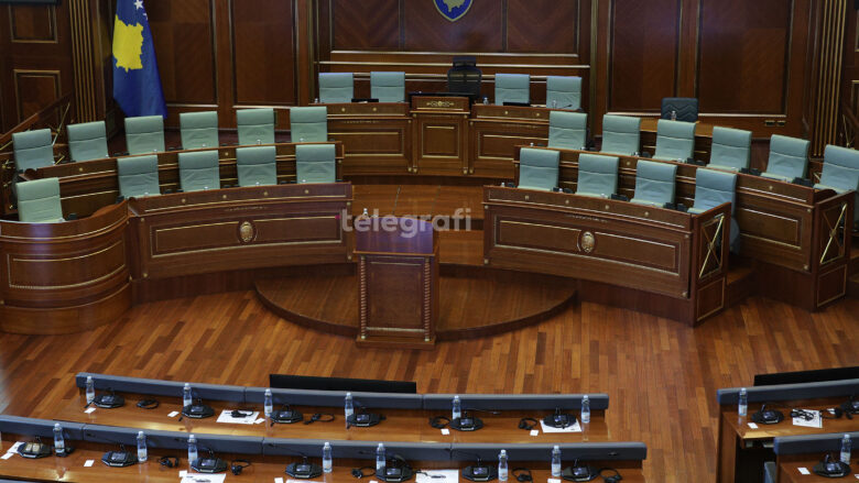 Ndërpritet seanca, deputetët bien dakord për vazhdimin pas takimit të Kurtit