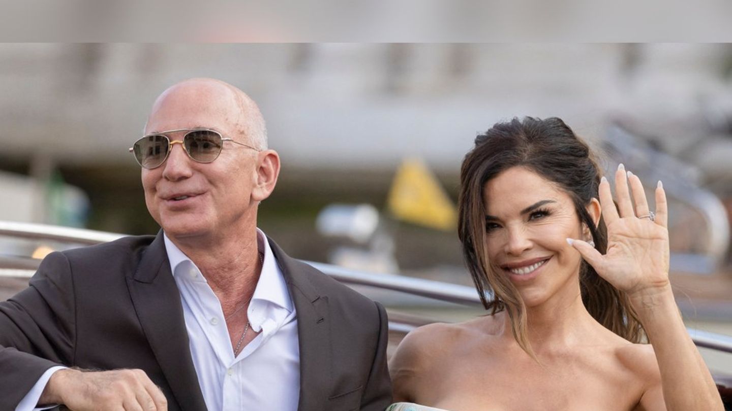 Dhurata e dasmës për Lauren Sánchez: Jeff Bezos i jep zinxhirit të saj të shtrenjtë diamanti