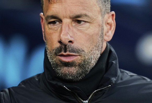 Van Nistelrooy nuk është më trajner i Leicester +++ Francez Koindredi në hua në Bazel