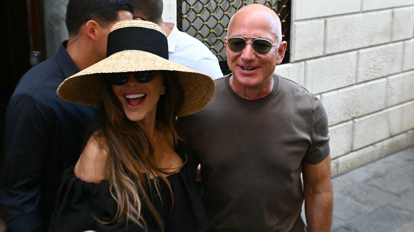 Jeff Bezos + Lauren Sánchez Bezos: Kështu po vazhdon pushimi i dasmës mega nga Jeff Bezos