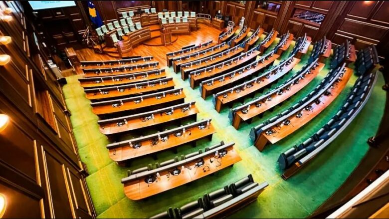 ​Sot vazhdimi i 39 i seancës konstituive – a do të ketë lëvizje nga subjektet politike?