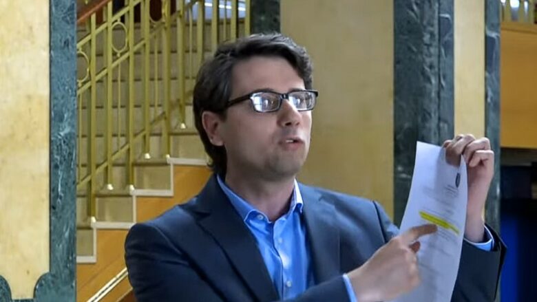 Murati: Opozita, shkelëse e vetme e Kushtetutës – votimi i fshehtë është legjitim