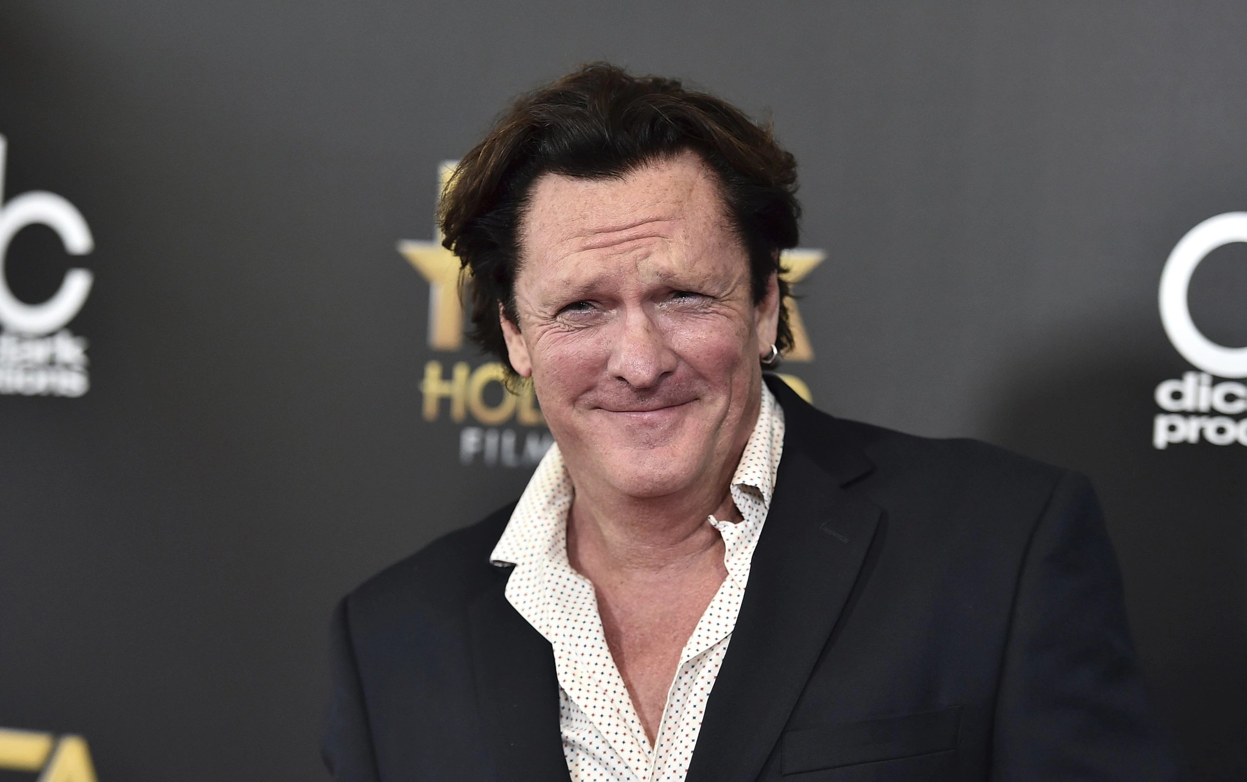 Vdiq aktori amerikan, Michael Madsen