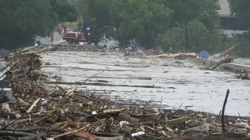 Disa të vdekur nga stuhitë dhe përmbytjet në Teksas dhe New Jersey