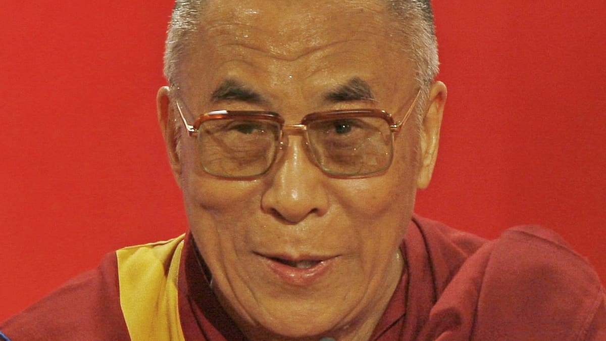 Dalai Lama: Murg në rrokullisje kundër fuqisë botërore