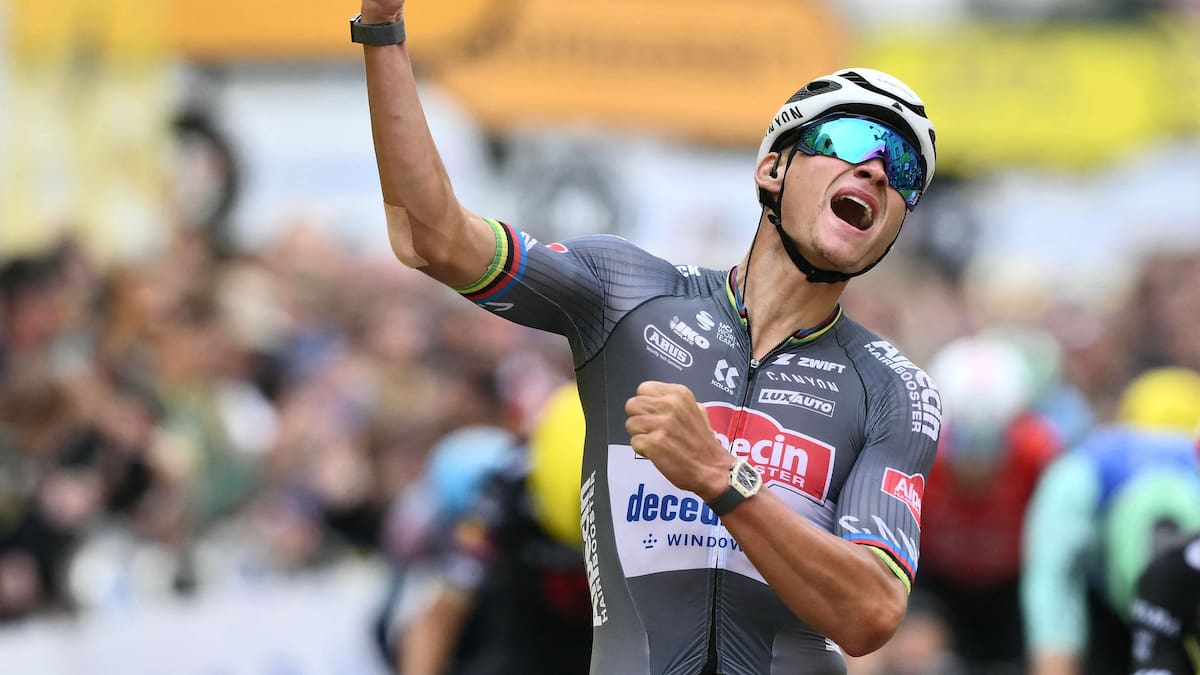 Sprint Final mbresëlënës: Van der Poel merr fazën e dytë TDF para Pogacar