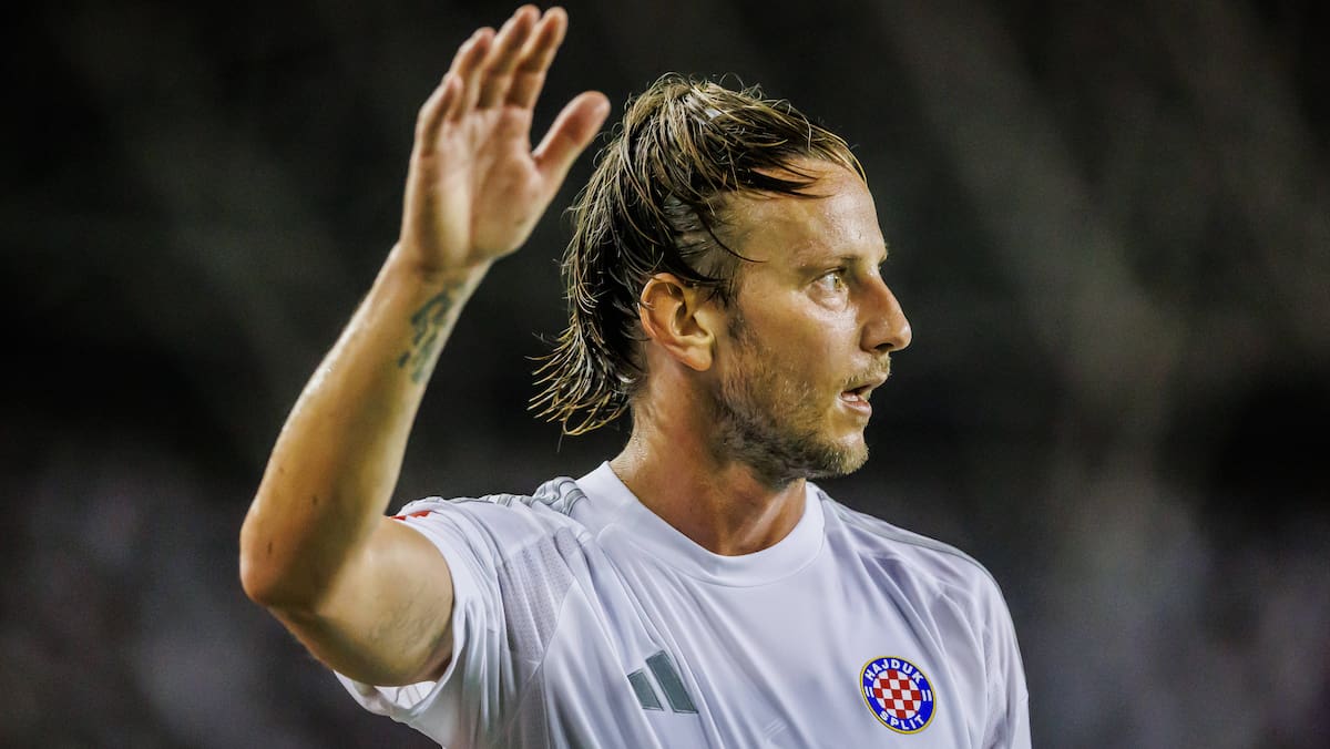 “I dashur futboll”: ish-ylli i FCB Ivan Rakitic i jep fund karrierës së tij