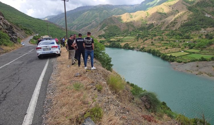 Mat/ 23-vjeçari u mor peng dhe u gjet i pajetë pranë liqenit në Shkopet