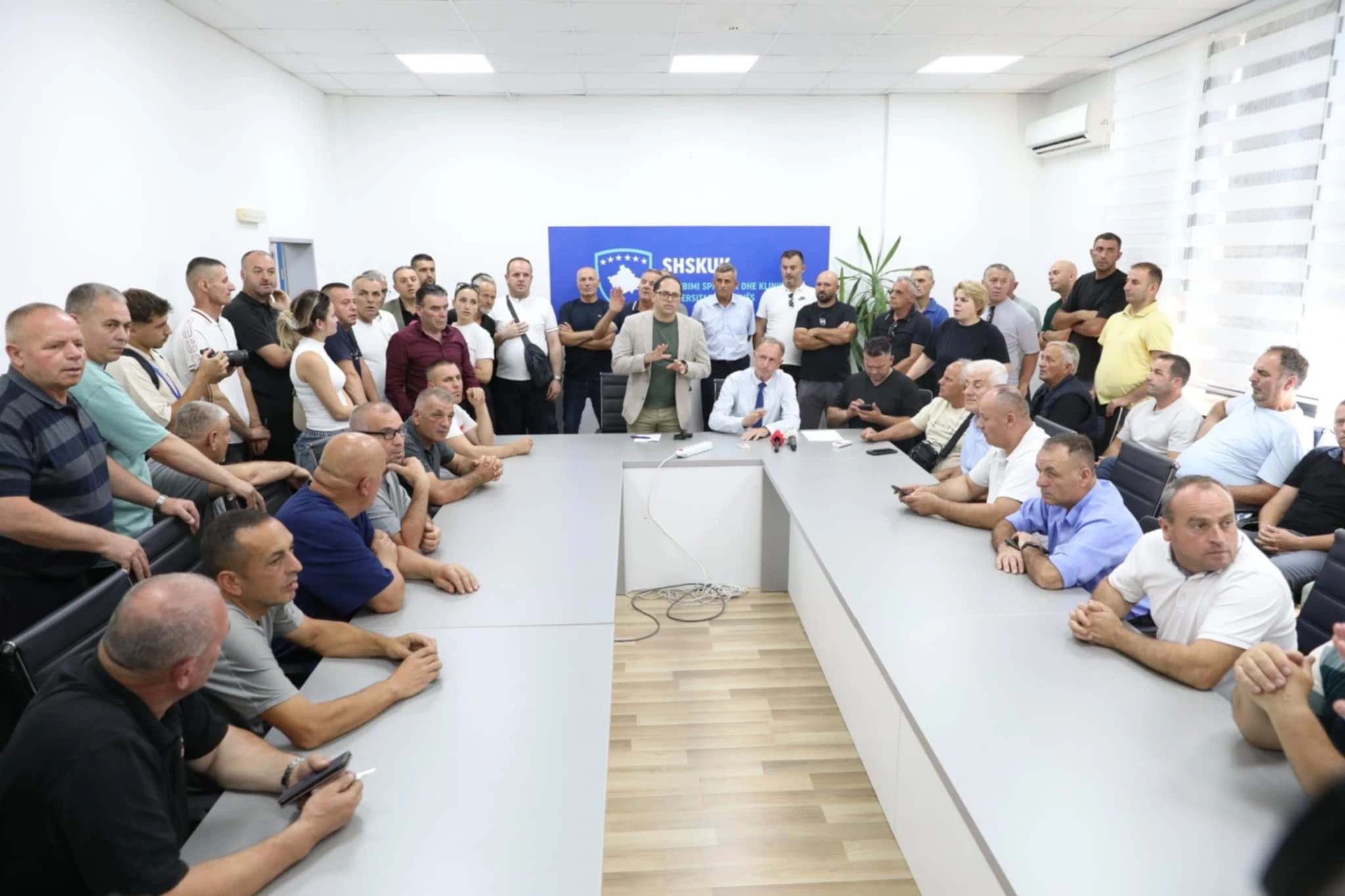 Punëtorët që siguruan QKUK-në paralajmërojnë radikalizim të veprimeve sindikale